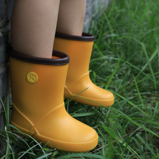 日本儿童雨鞋加棉男童女童小学生幼儿园宝宝小孩水鞋胶鞋防滑防护