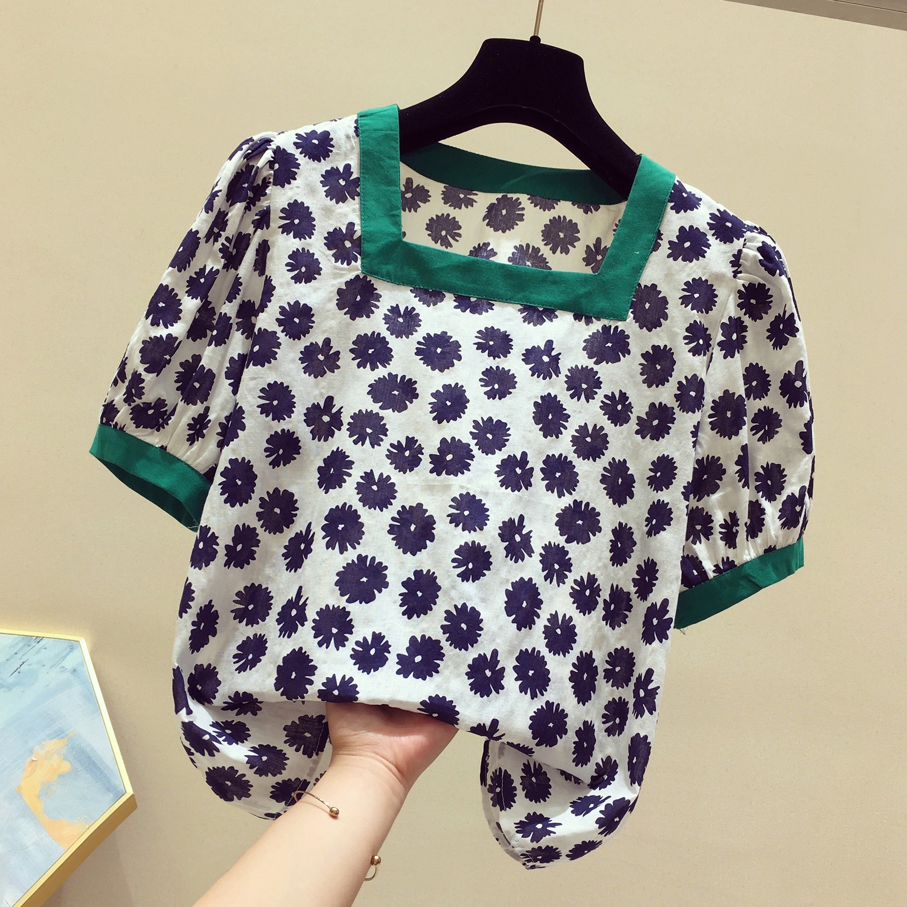 PF14361# 碎花雪纺衫短袖女夏新款时尚小衫宽松洋气减龄遮肚短款上衣