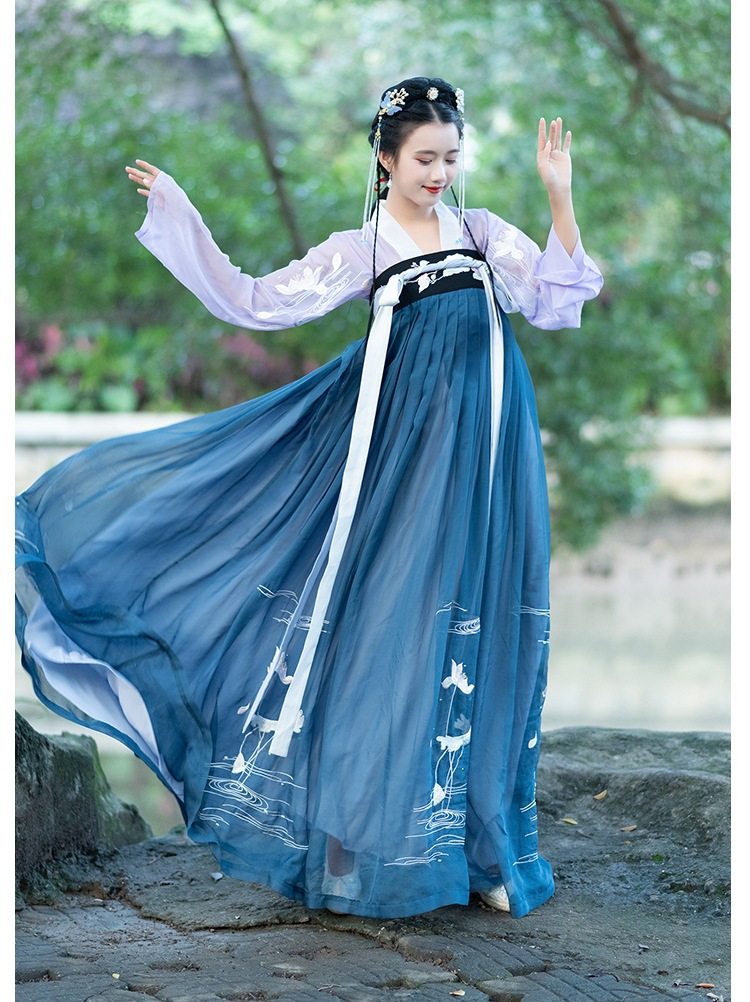 齐胸襦裙对襟上襦原创传统汉服女春夏刺绣下裙日常中国风汉服