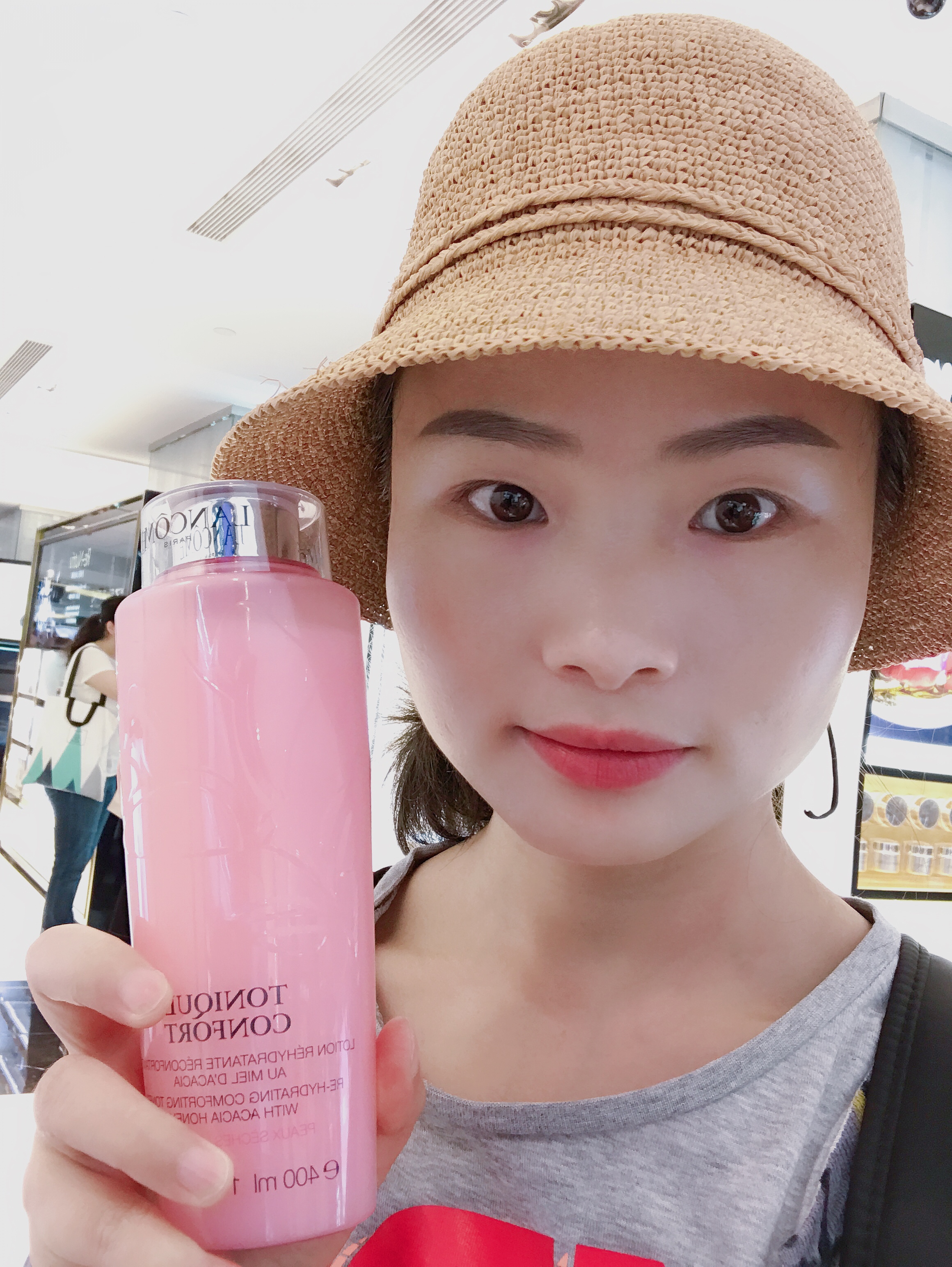 香港代购 法国兰蔻大粉水化妆水爽肤水 保湿补水学生女正品400ml