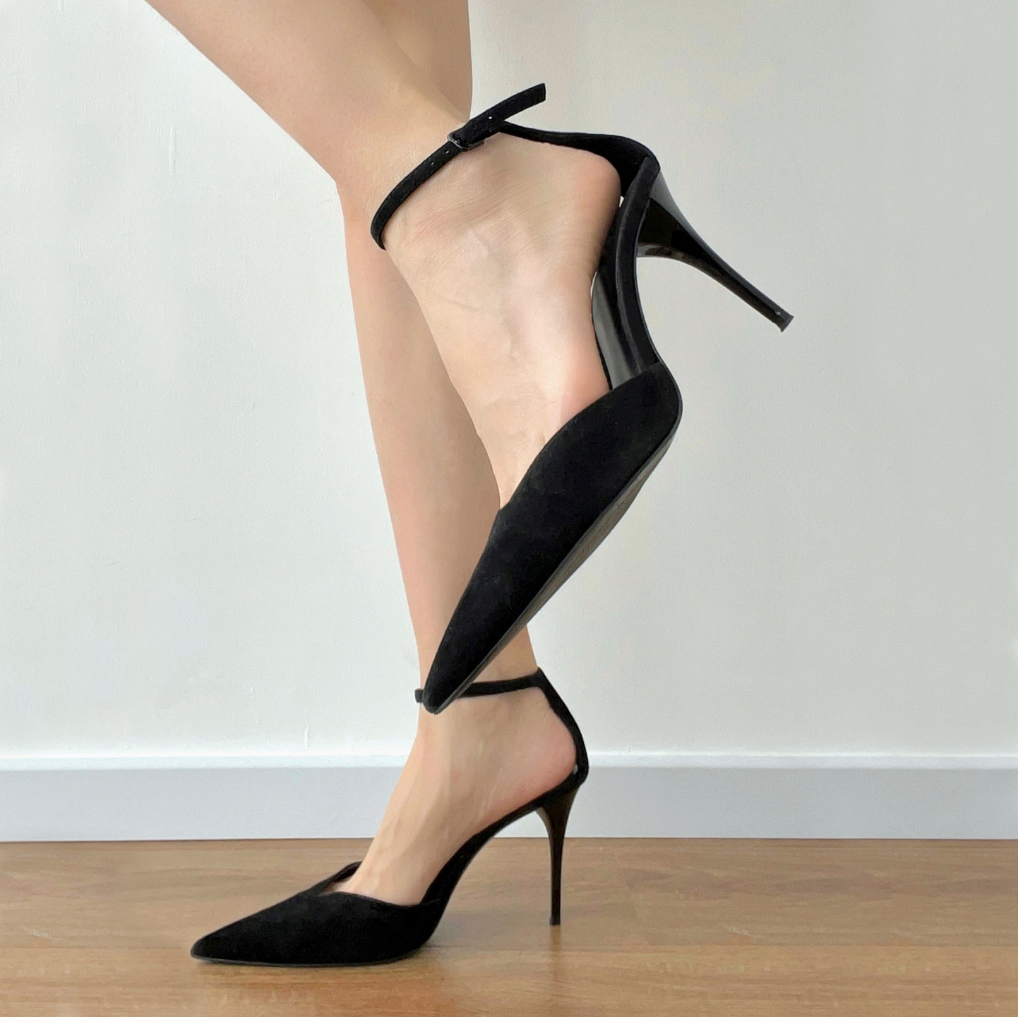 性感真皮尖头一字带高跟鞋女新款舒适浅口仙女高跟凉鞋婚鞋伴娘鞋