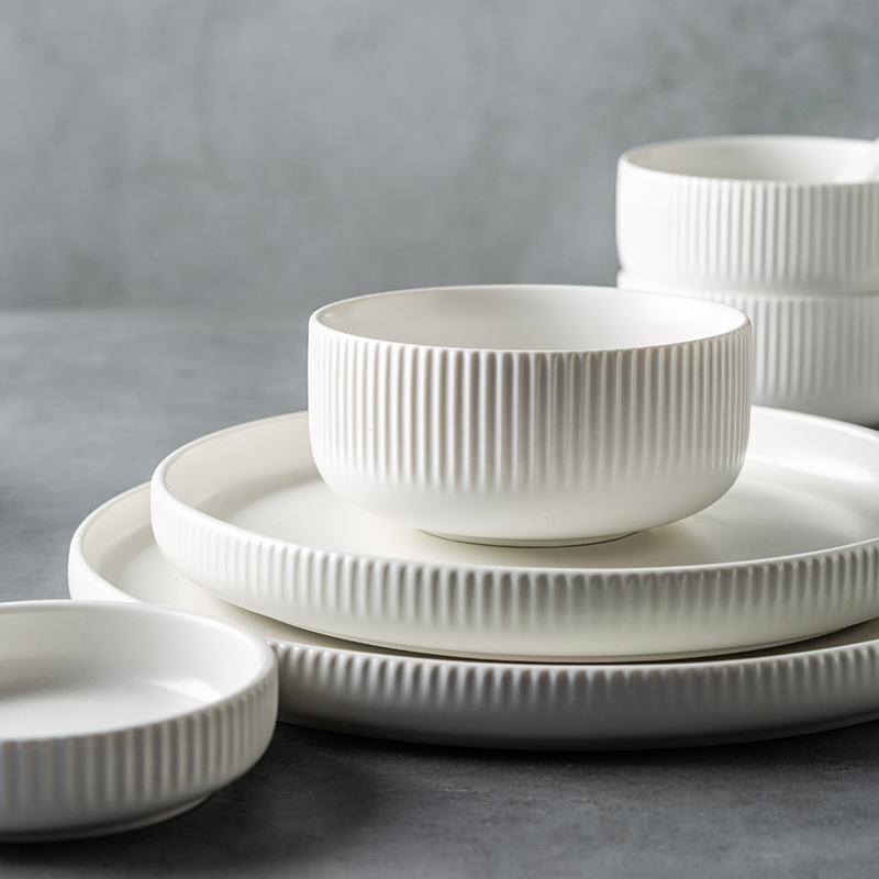 碗日式陶瓷碗米饭碗家用2024新款具面碗沙拉碗碟子北欧简约ins风