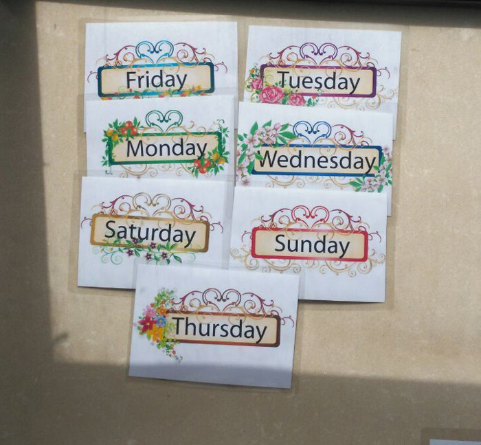 英语彩图单词卡英文闪卡星期卡大卡片早教英语幼儿园教师课堂教具