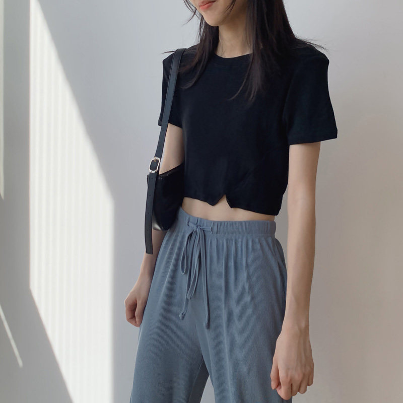 超短款t恤女露脐
