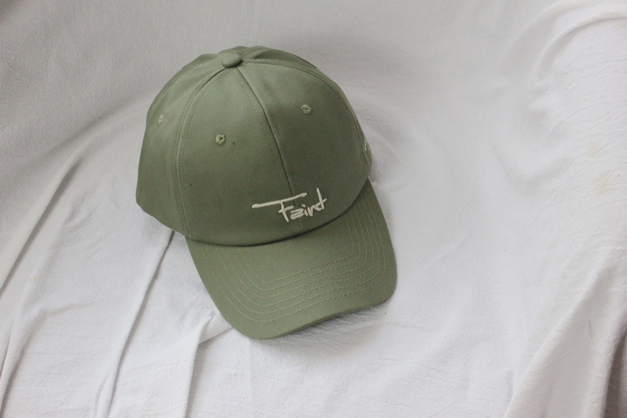 夏季百搭豆绿棒球帽弯檐鸭舌帽