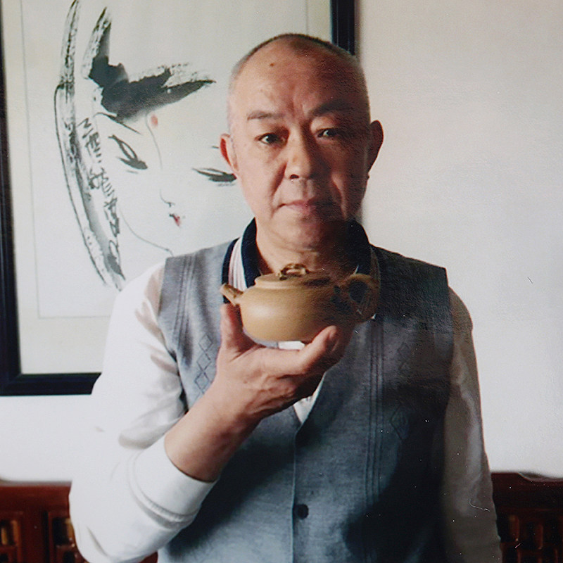 杨军保 工艺美术师 花货【春意盎然】宜兴紫砂壶茶壶