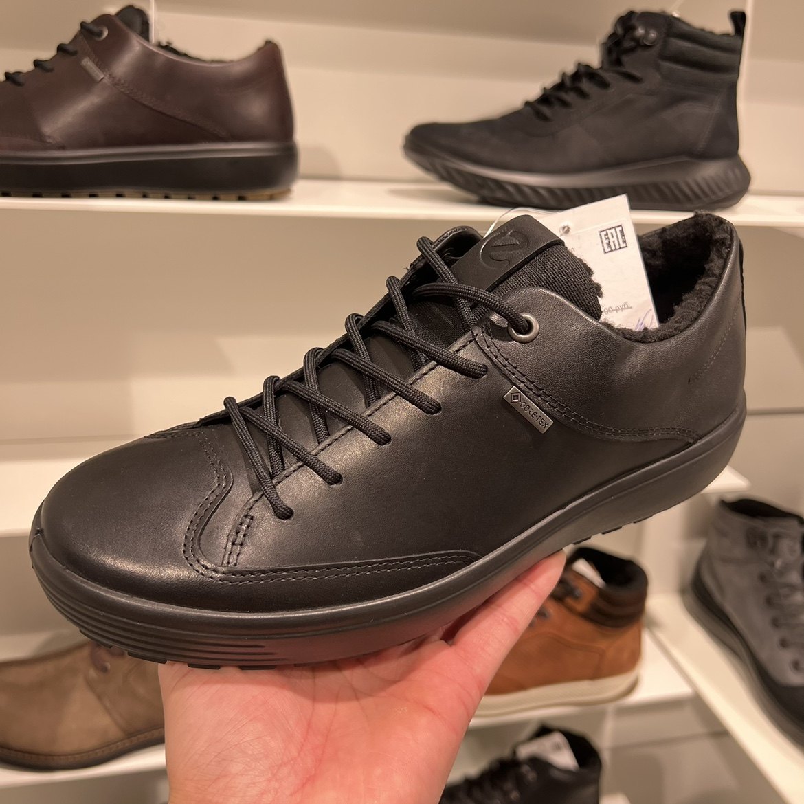 爱步ecco男鞋正品代购冬保暖加绒户外防水低帮运动休闲鞋男450224