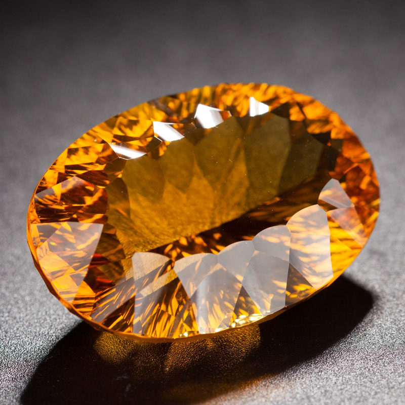 收藏精品 高贵橘黄色天然黄水晶刻面戒面 晶体通透 69.52克拉