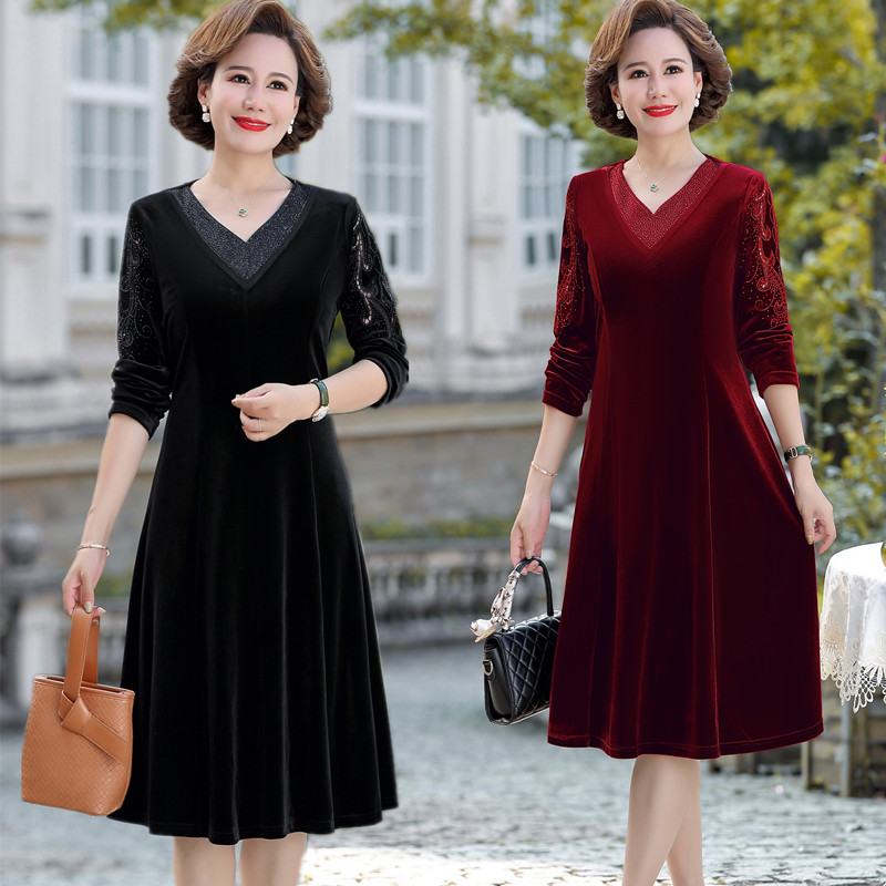 婚礼妈妈礼服中年春装女连衣裙新娘结婚喜庆宴装中老年金丝绒裙子