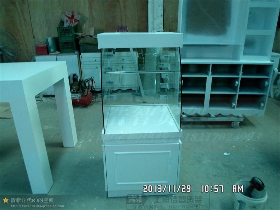 木质烤漆叉盘柜展示柜面包店货柜餐盘柜台叉子盘子展示货架托盘台在类目 商业/办公家具, 货架/展柜, 面包架中 - 来自Buy2taobao.com提供专业的淘宝代购服务