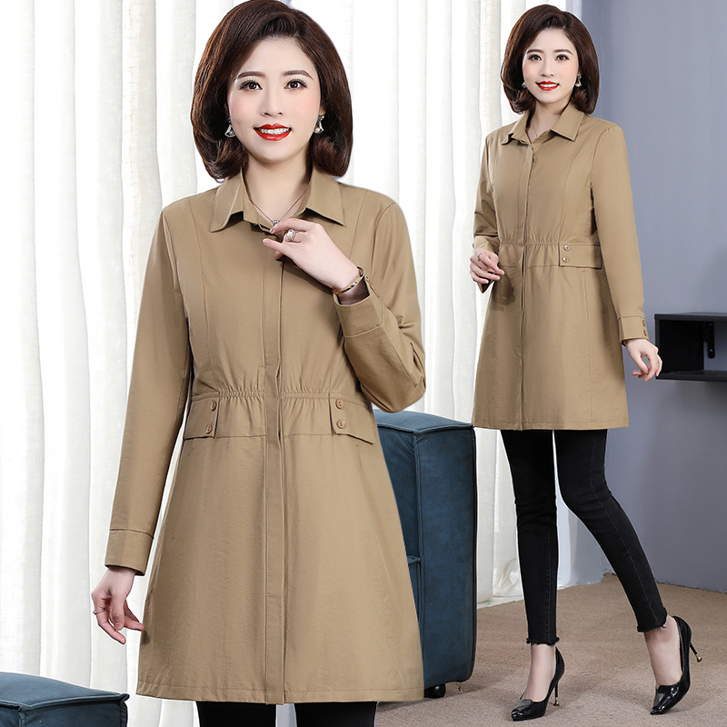 妈妈春装2021新款中老年人风衣女洋气薄款上衣中年春秋外套中长款