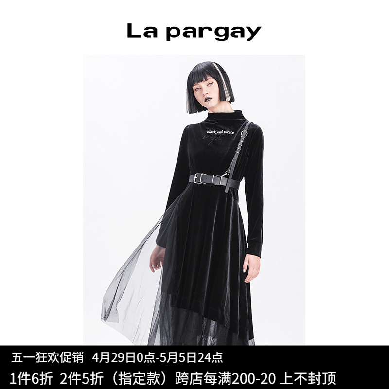 Lapargay纳帕佳2023新款黑色裙子个性时尚休闲长袖高领针织连衣裙