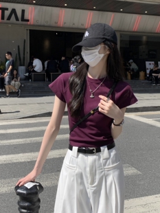 紫色修身短袖正肩t恤女2024新款夏季设计感小众辣妹短款显瘦上衣