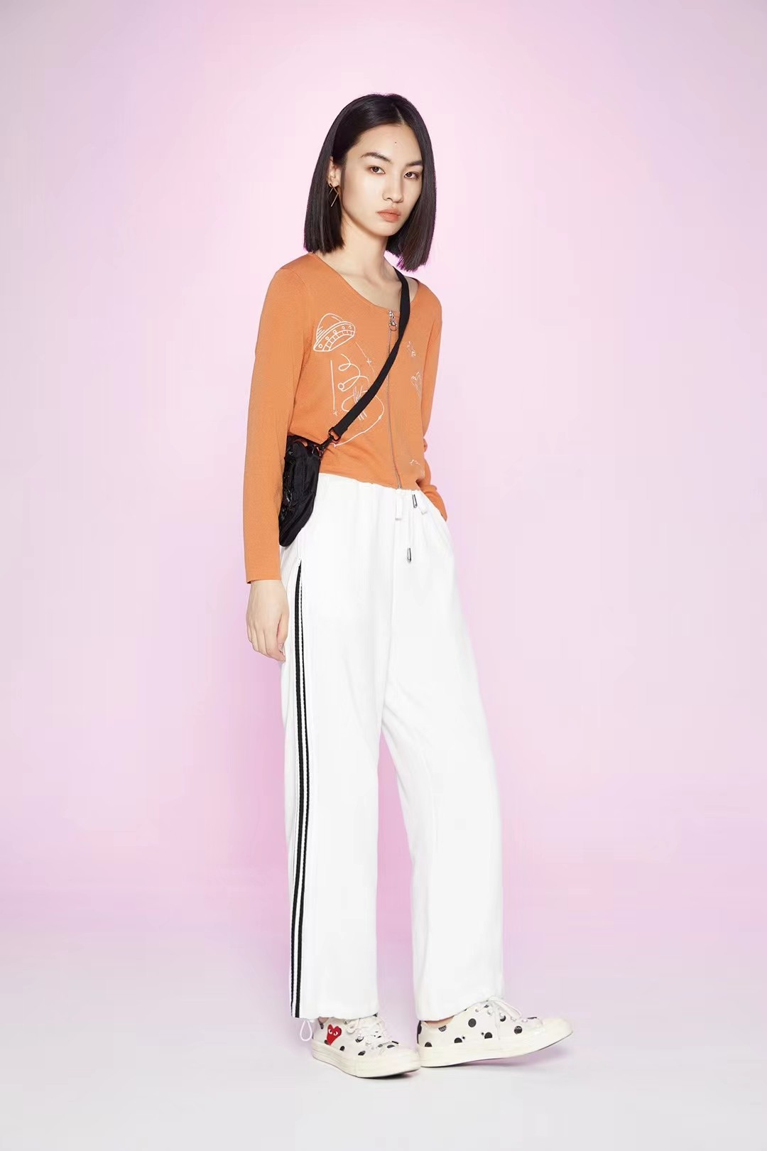 一诺无色eooenooneooenoon无涩春装2022针织衫2022年上衣春季