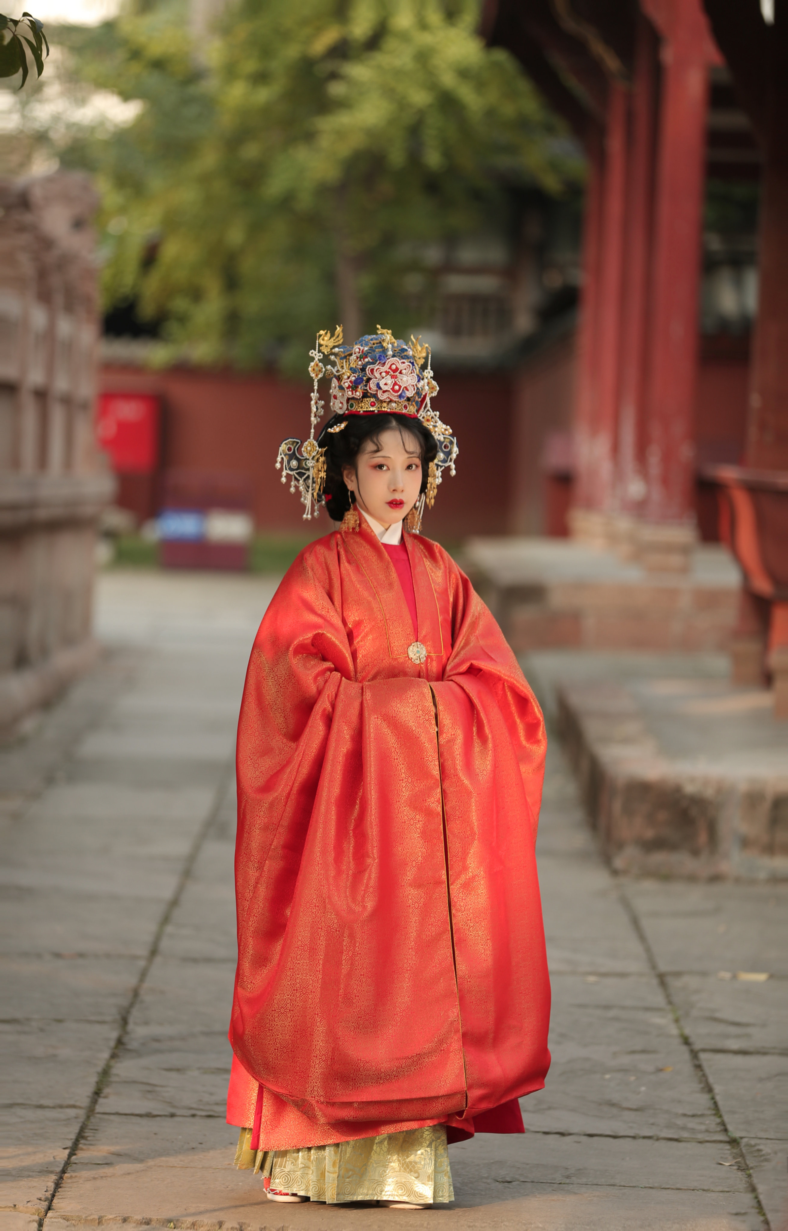 粤华祥(原百忍堂)仿云锦明制披风四合如意纹带挂里定金页面