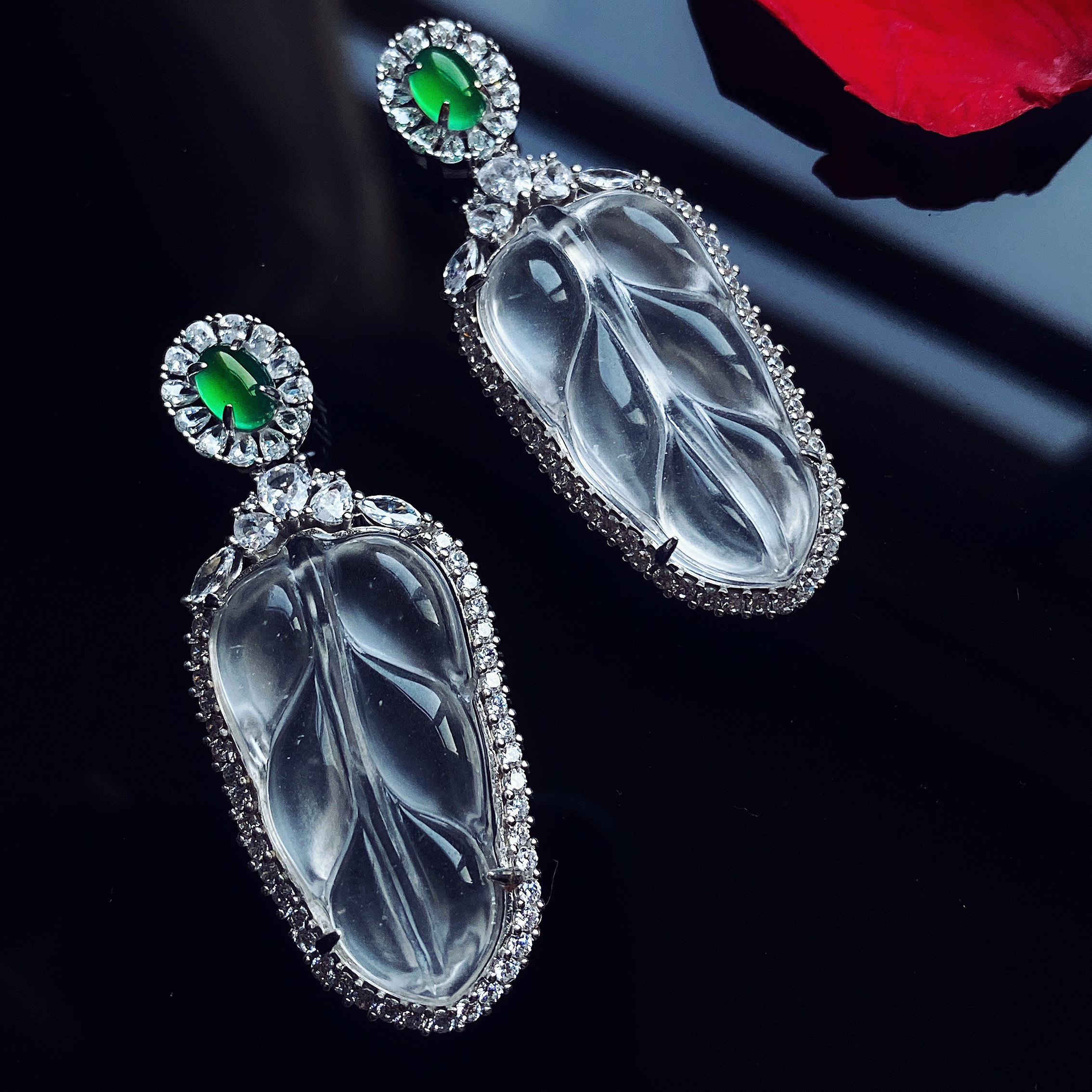 vising珠宝原创925纯银镀白金镶嵌水沫玉树叶小吊坠叶子媲美翡翠