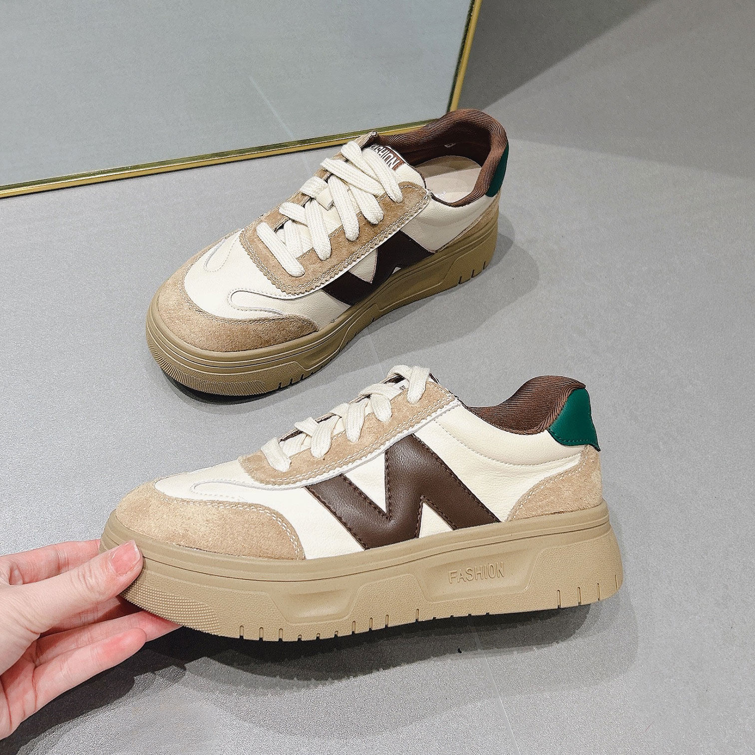 z字鞋子女秋冬百搭增高厚底撞色板鞋磨砂皮运动休闲鞋2022年新款