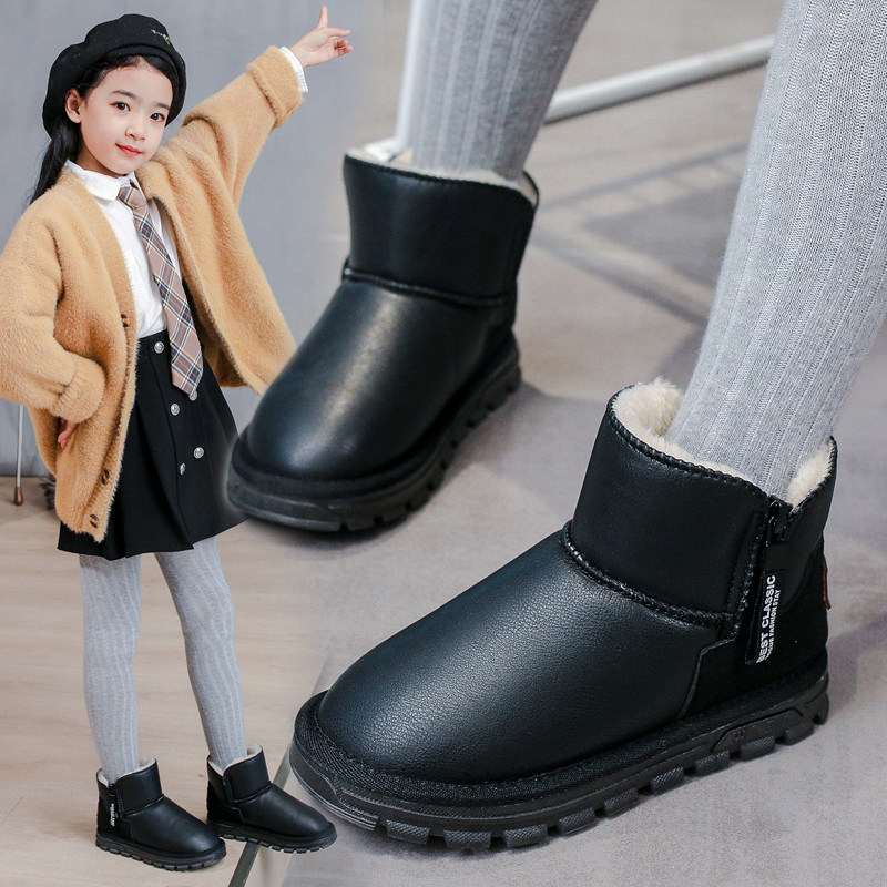 儿童靴女童雪地靴冬季2022新款小女孩短靴保暖厚绒防水宝宝棉鞋子