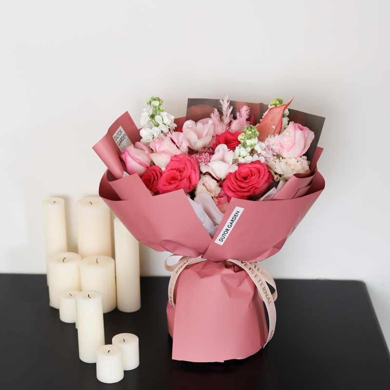 母亲节弗洛伊德玫瑰混搭花束鲜花速递同城西安生日送女友朋友闺蜜