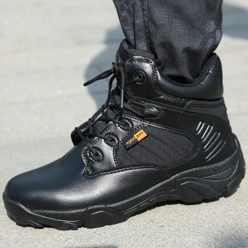 战狼登山耐磨防滑户外作战秋冬军靴男特种兵军鞋轻便低帮战术正品