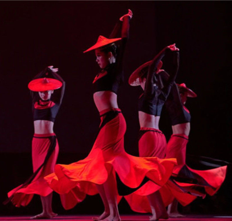 女子群舞山灵舞蹈裙傣族舞蹈演出服装中国民族服饰鱼尾裙大摆裙女