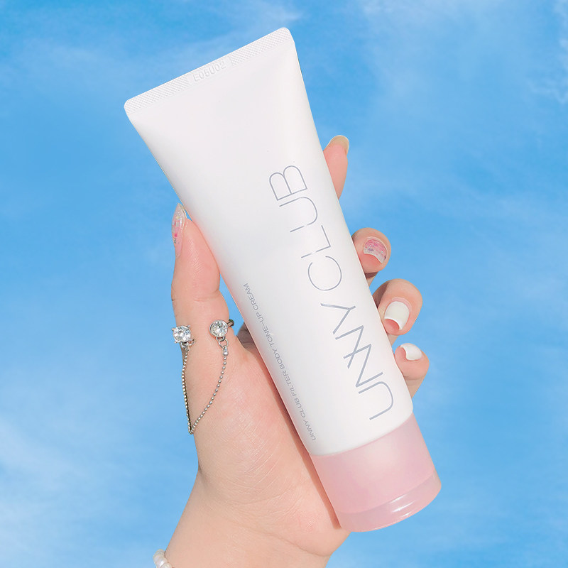 美白霜一抹白全身_unny素颜霜身体乳美白裸妆全身一抹白烟酰胺女秋冬