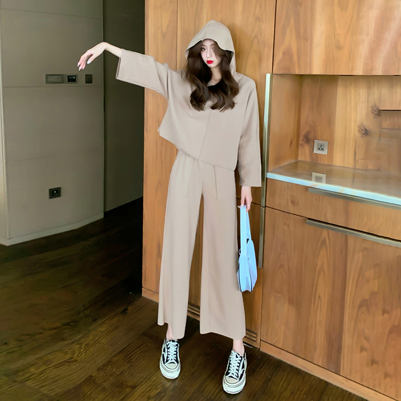 卫衣套装女2021新款春秋宽松韩版慵懒风阔腿裤时尚运动休闲两件套