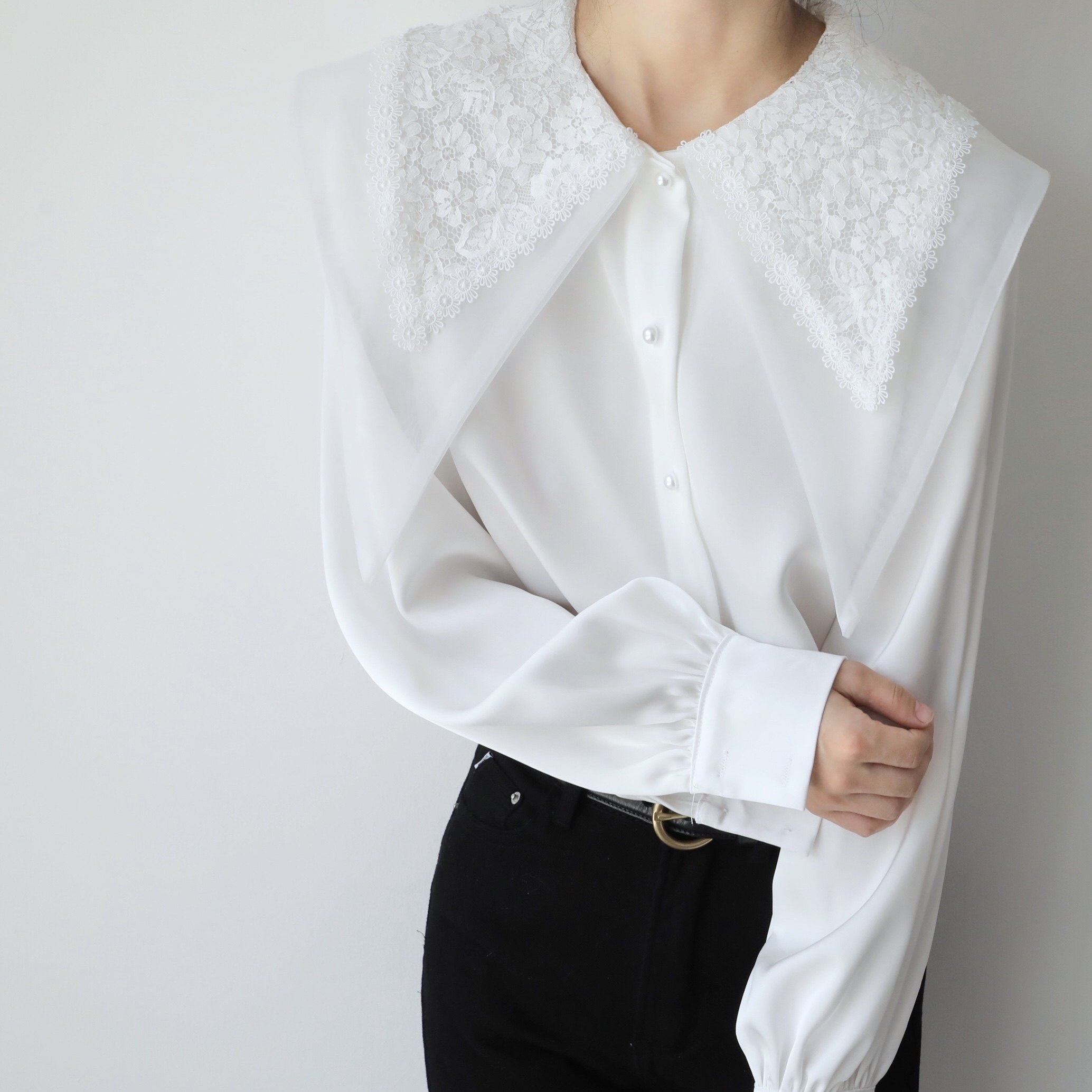 xiner珍珠白大领宽松长袖衬衫温柔显瘦哑光缎面衬衫