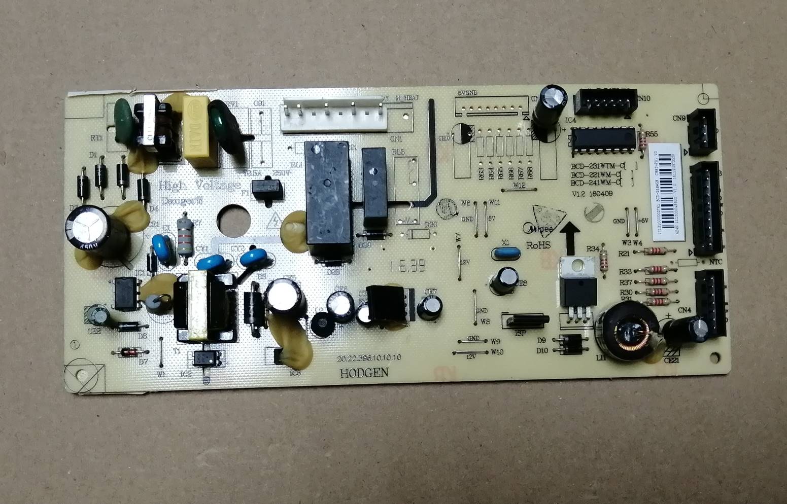 适用美的冰箱BCD-268WGM定频板17131000002761电源主板电脑板在类目 五金/工具, 手动工具, 工具包/箱/车, 五金工具箱中 - 来自Buy2taobao.com提供专业的淘宝代购服务