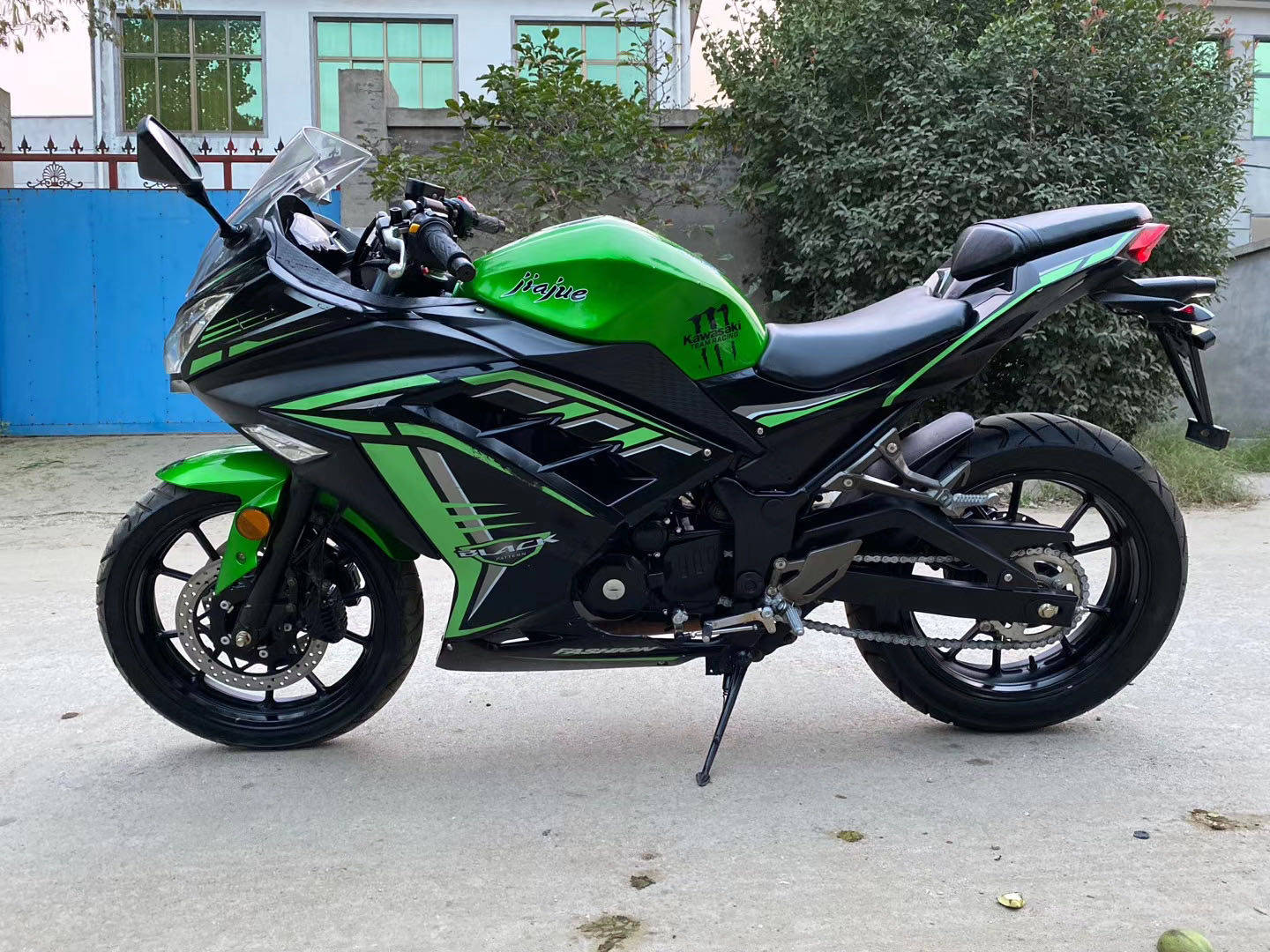 川崎小忍者款200cc趴赛公路赛已售0新品淘宝￥2880折后价￥2880公路赛