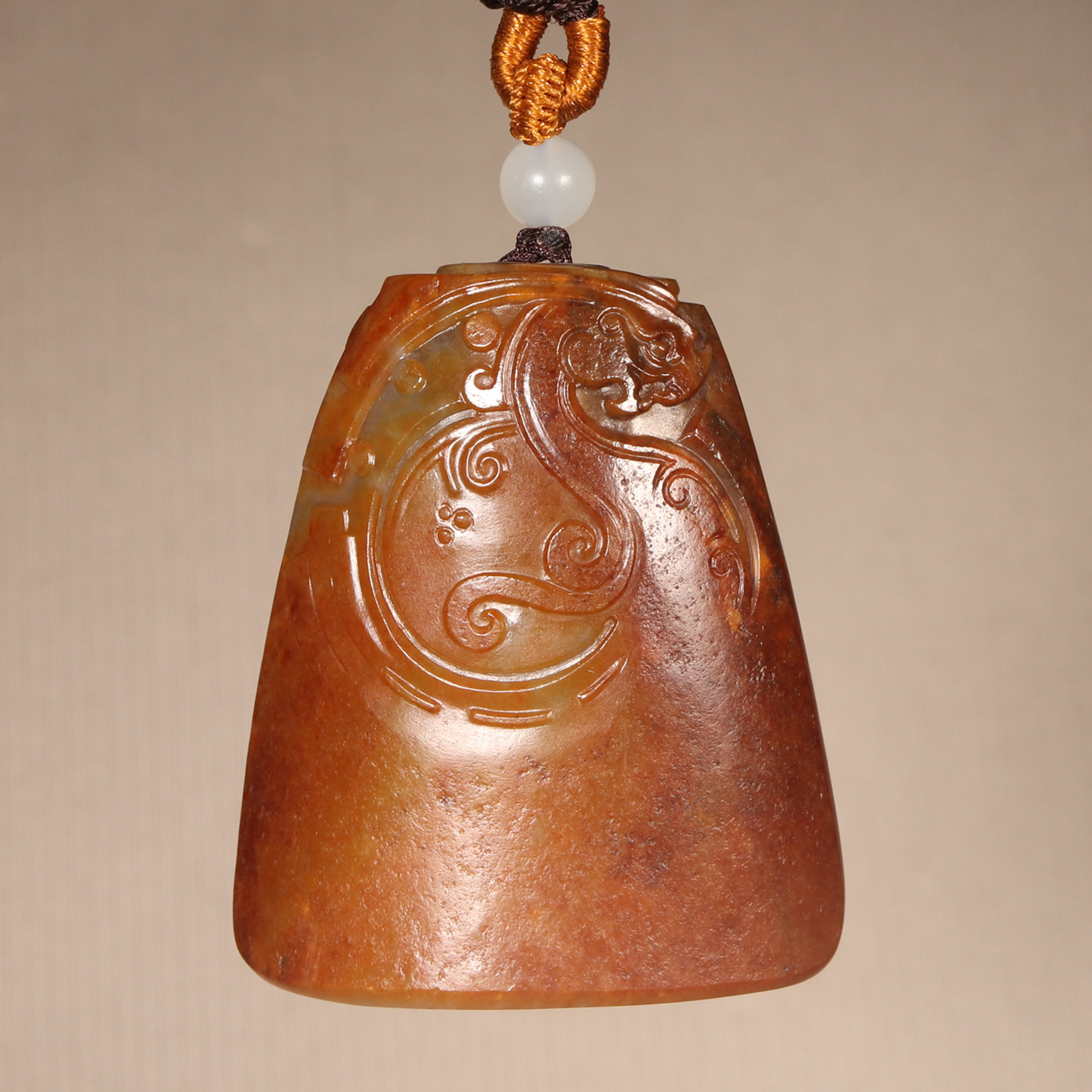 在售仿古龙满皮红沁新疆和田玉黄沁籽料苏州吊坠挂件精工浮雕