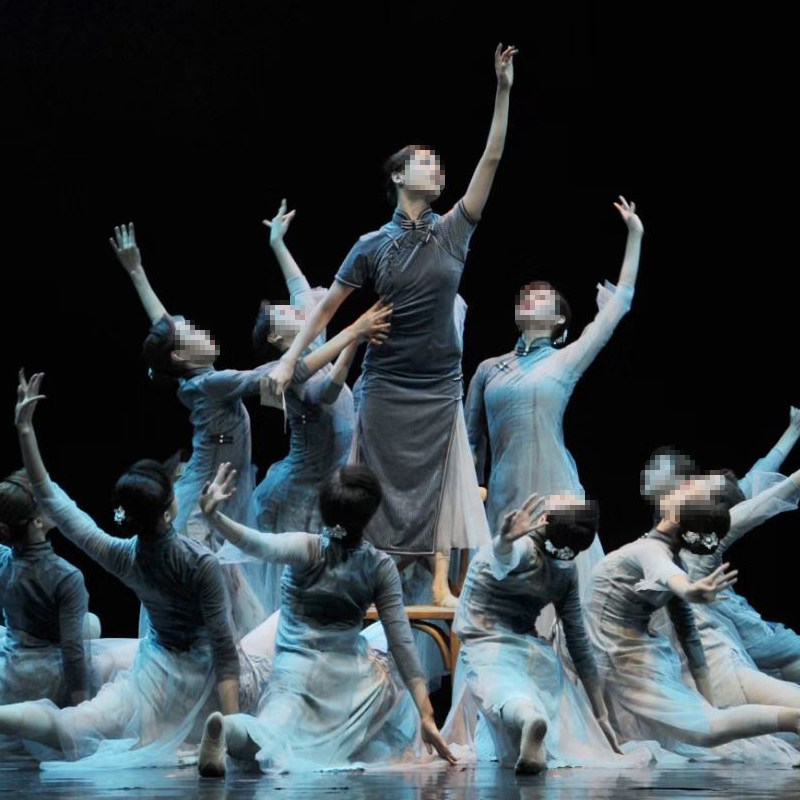 民国半个世纪的等待女子群舞渔光曲旗袍永不消逝的电波演出服表演