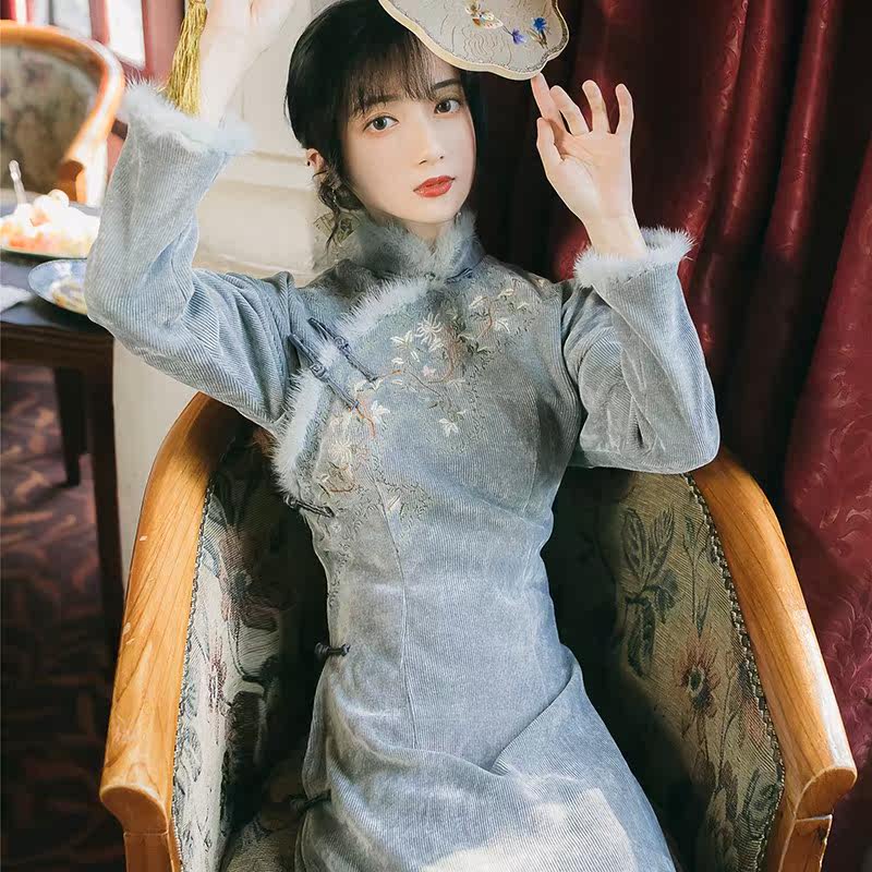 拜年服女大人可爱中国风灯芯绒旗袍冬装国风新年衣服装套装裙两件