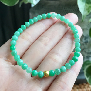 绿色珠子手链翡翠图片