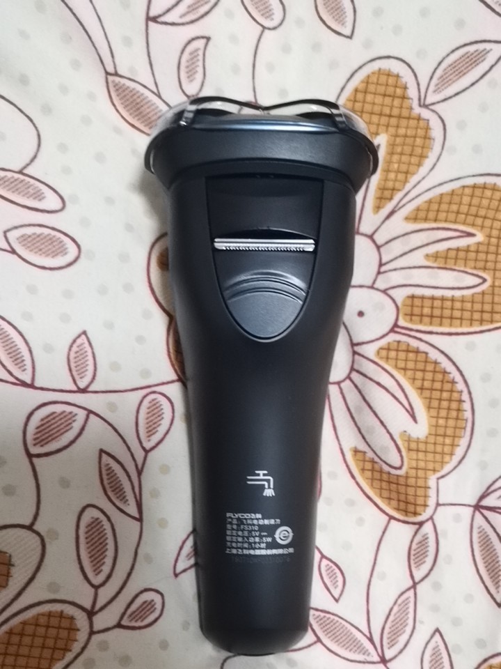 flyco飞科剃须刀fs310评测飞科fs310现场评测