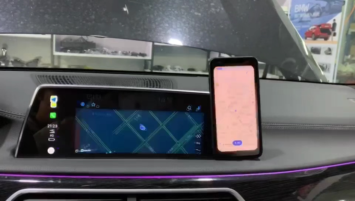 宝马evo主机升级激活无线carplay功能可全屏