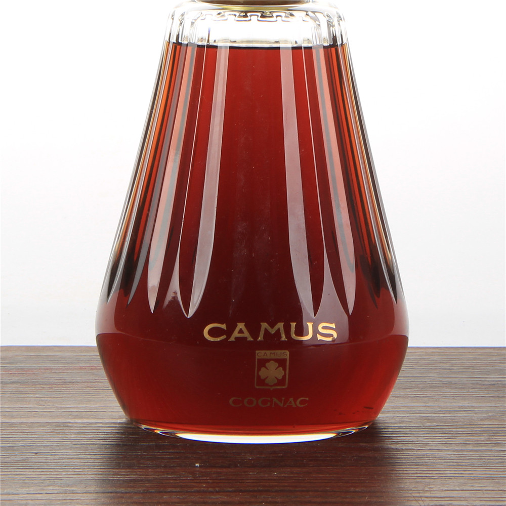 40.80年代camus卡慕金花木瓜水晶干邑白兰地40度700ml