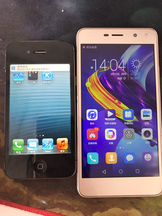 出两部便宜手机，iphon4s和华为mya-al10