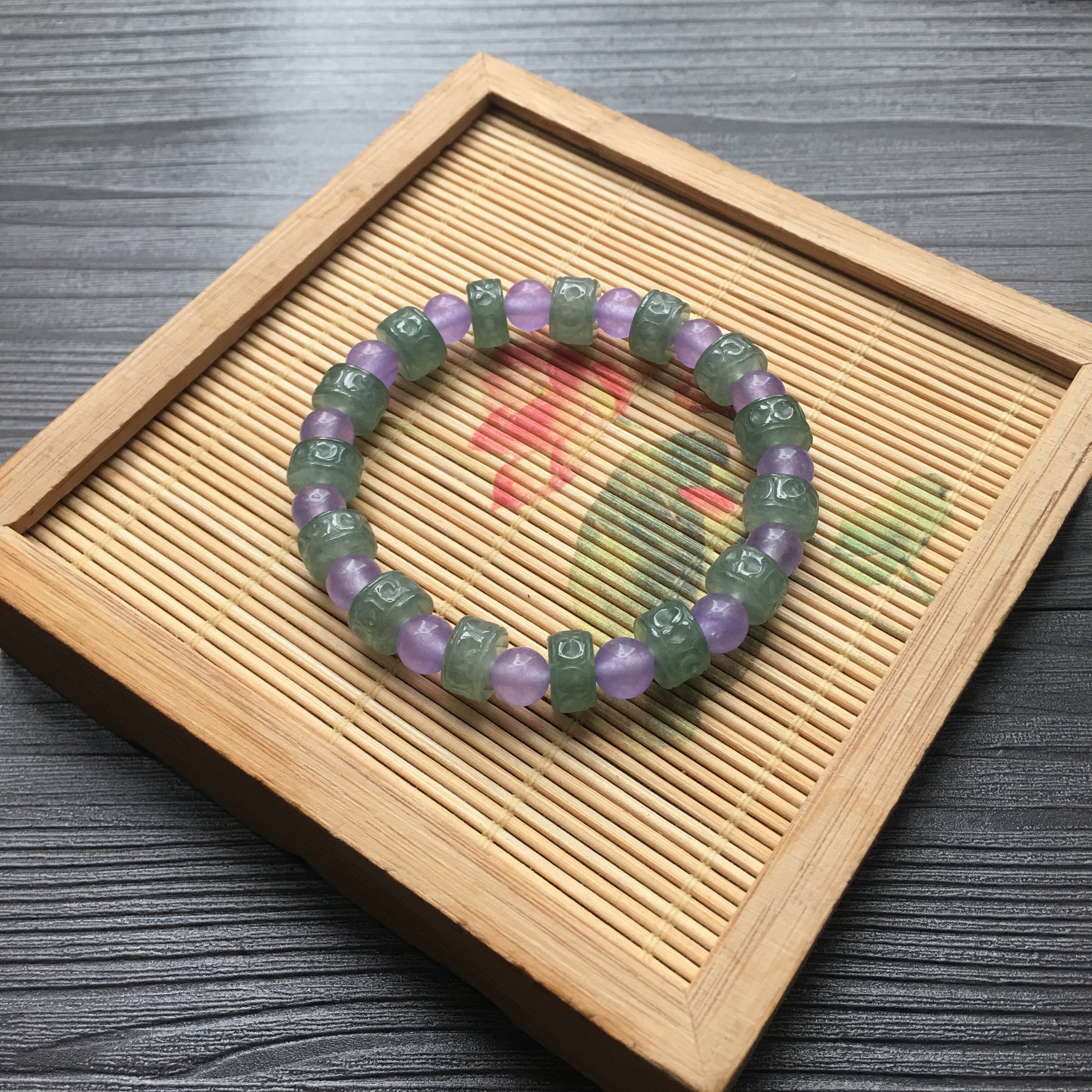 源头好货-翡翠倾城 细糯冰晴底回纹珠手串 卡8.4*5.3mm