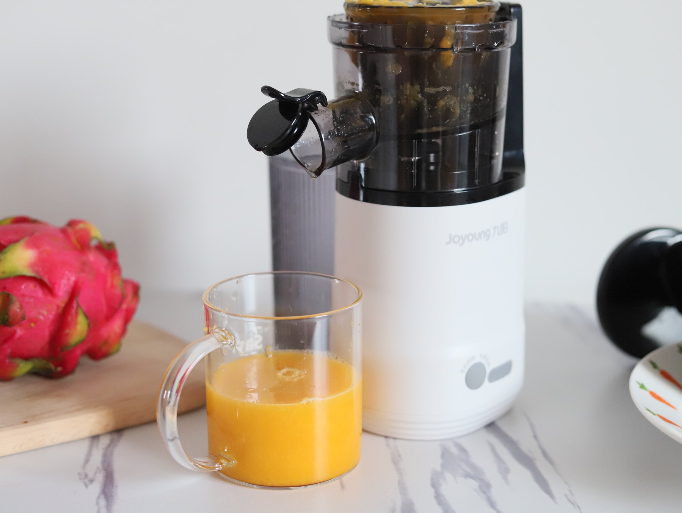 九阳高颜值便携原汁机300元左右送女生实用礼物