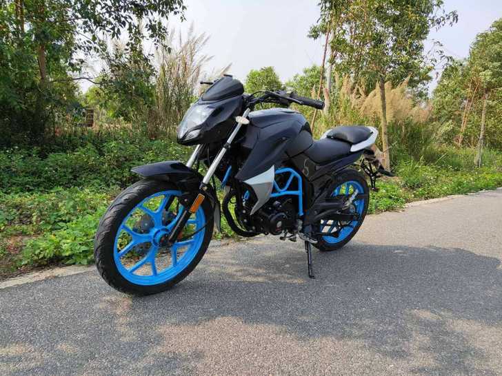 正品NK150cc。，二手踏板车车况完美，成色暂新，前轮铝圈