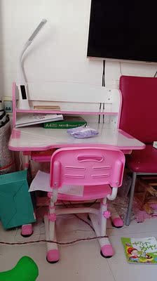 很想知道乐仙乐居儿童学习桌实木书桌怎么样?对孩子有帮助