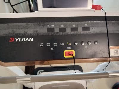 大家对比下爱康跑步机好还是速尔好?2选1你选哪个?具体点