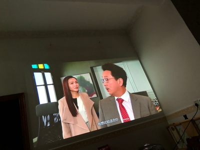 品牌评测：坚果J9投影仪怎么样？评价好不好？