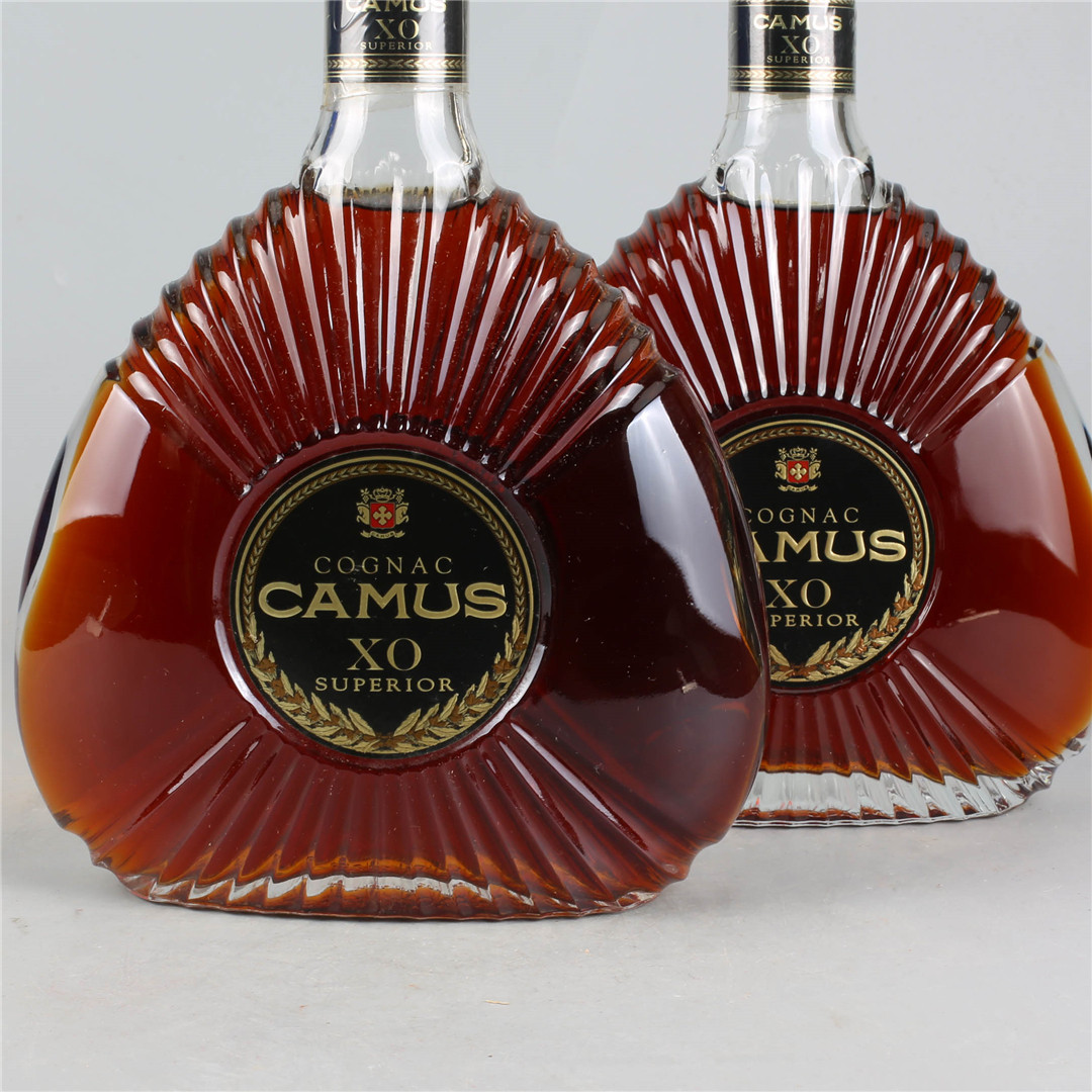 26.90年代卡慕扁瓶xo白兰地40度1000ml*2瓶老洋酒收藏