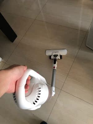 网友的反馈：戴森吸尘器好用还是伊莱克斯?真实体验哪个好