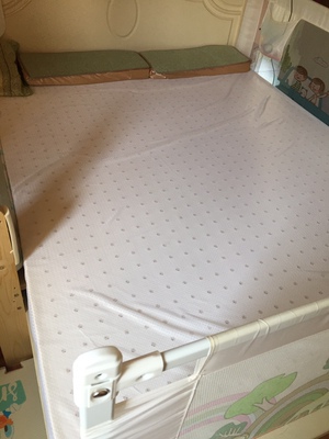 分析【对比一下】丝涟床垫哪个系列好?实体店和网上一样吗?