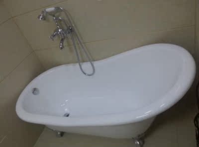 帮我选到合适尺寸和进水龙头的浴缸,然后要给顺丰送货师傅点赞!