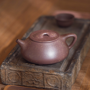 8次出价结束11月19日 21:00成交价062101大师亲制 平盖石瓢 丁豪山