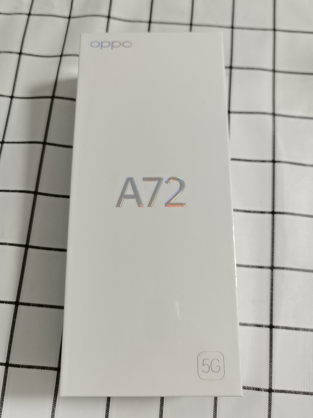 Oppo A72 5G 氧气紫 128G 8G，全新未拆封。